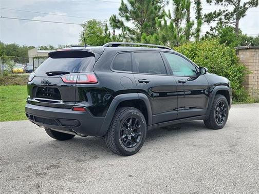 2022 Jeep Cherokee X 4x4