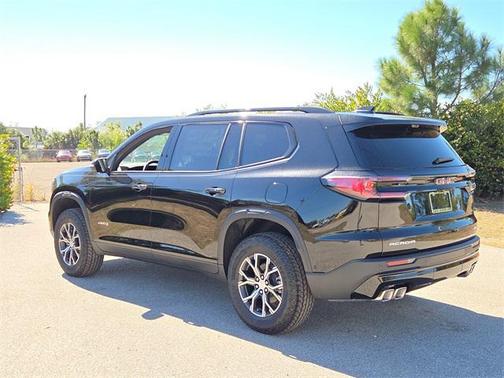 2026 GMC Acadia AT4 AWD