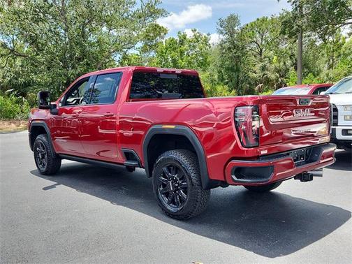2025 GMC Sierra 2500 AT4