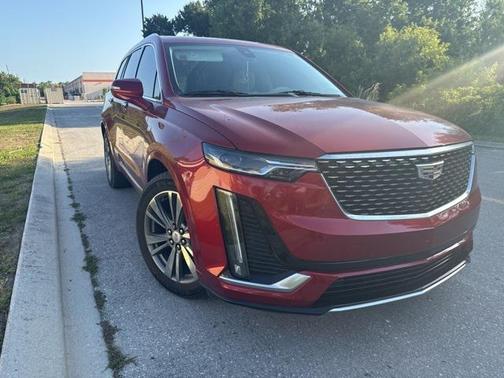 2021 Cadillac XT6 Premium Luxury FWD