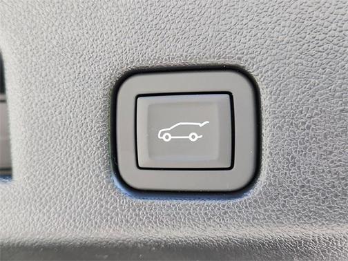 2026 GMC Acadia AWD AT4