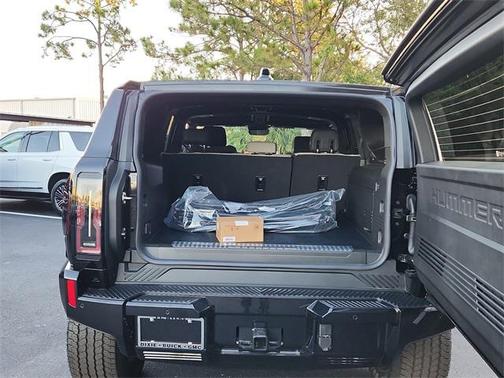 2026 GMC HUMMER EV SUV 2X