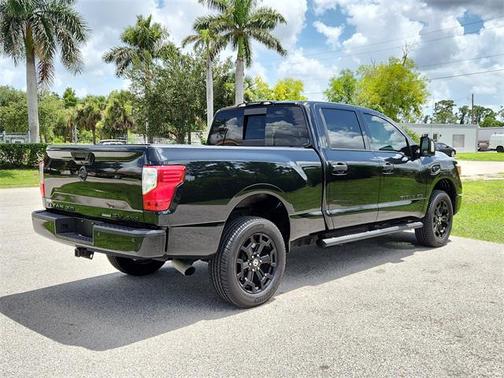 2019 Nissan Titan XD SV