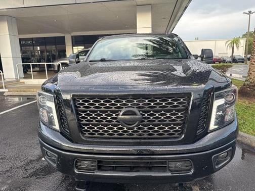 2019 Nissan Titan XD SV