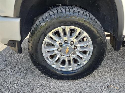 2022 Chevrolet Silverado 2500 High Country