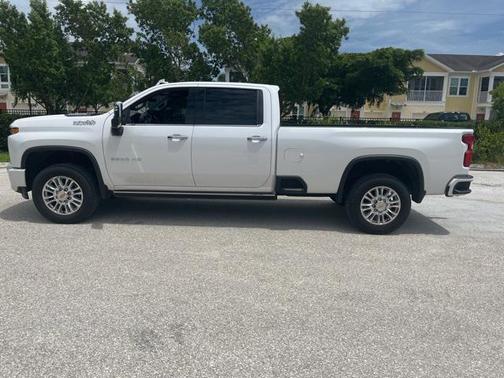 2022 Chevrolet Silverado 2500 High Country