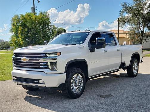 2022 Chevrolet Silverado 2500 High Country