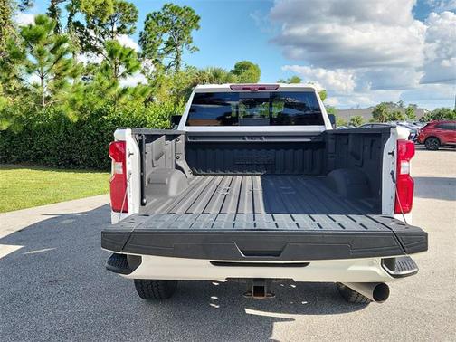 2022 Chevrolet Silverado 2500 High Country