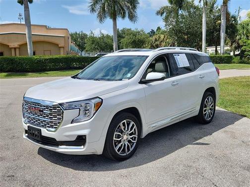 2023 GMC Terrain Denali