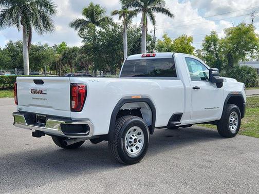 2025 GMC Sierra 3500 Base