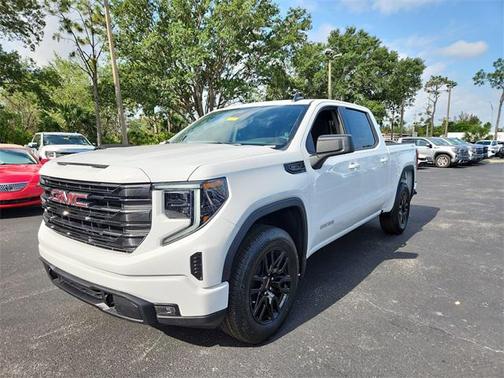 2025 GMC Sierra 1500 Elevation