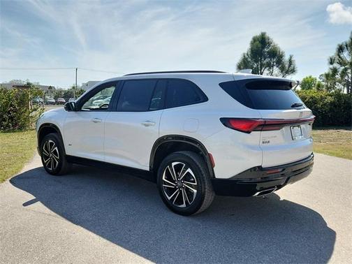 2025 Buick Enclave Sport Touring