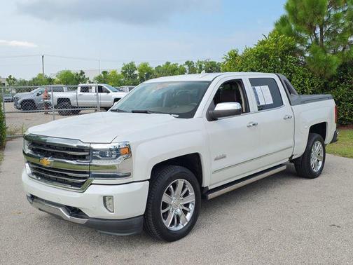 Pearl 2018 Chevrolet Silverado 1500 High Country
