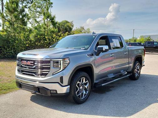Sterling Metallic 2025 GMC Sierra 1500 SLT