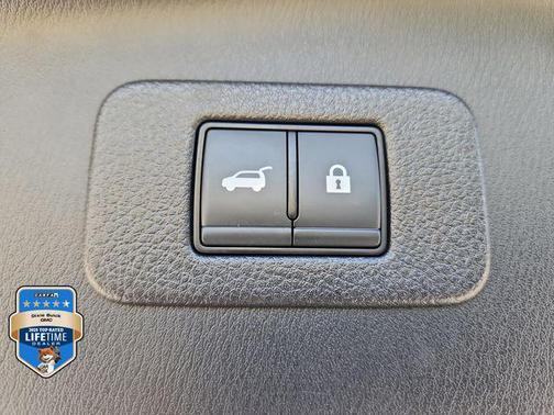 Super Black 2023 Nissan Armada Platinum 2WD