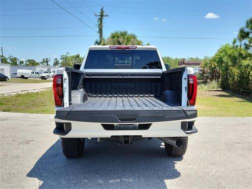 2025 GMC Sierra 2500 Denali