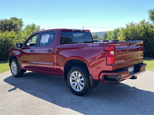 2022 Chevrolet Silverado 1500 Custom
