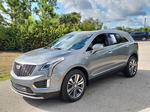 Steel Metallic 2021 Cadillac XT5 Premium Luxury