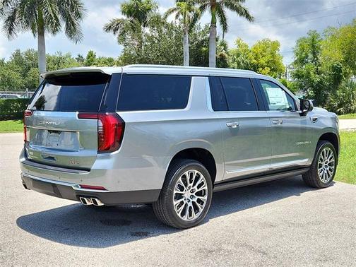 2025 GMC Yukon XL Denali