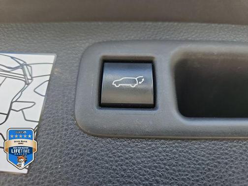 Blizzard Pearl 2021 Toyota Highlander Platinum