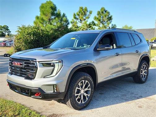 2026 GMC Acadia AWD AT4