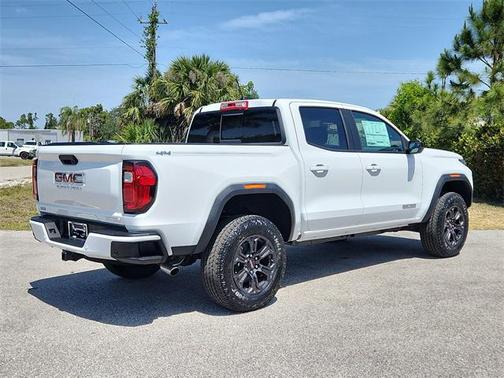 2025 GMC Canyon Elevation