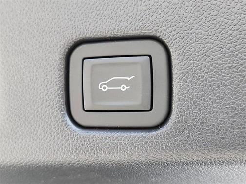 2025 GMC Acadia AWD AT4