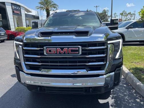 2025 GMC Sierra 2500 SLE