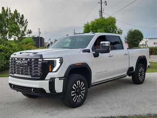 2025 GMC Sierra 2500 Denali Ultimate