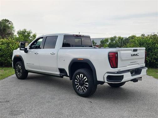 2025 GMC Sierra 2500 Denali Ultimate
