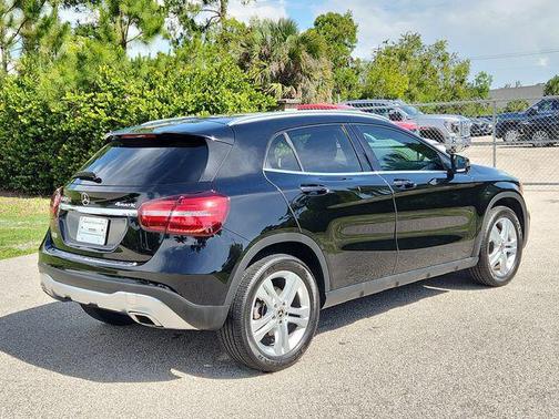 Polar White 2020 Mercedes-Benz GLA 250 4MATIC