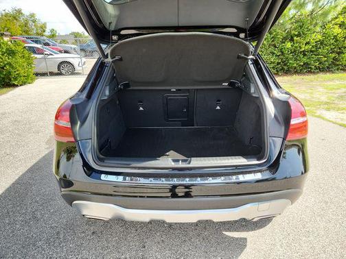 Polar White 2020 Mercedes-Benz GLA 250 4MATIC