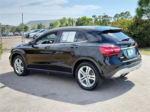 Polar White 2020 Mercedes-Benz GLA 250 4MATIC