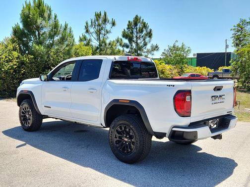 Summit White 2026 GMC Canyon Elevation