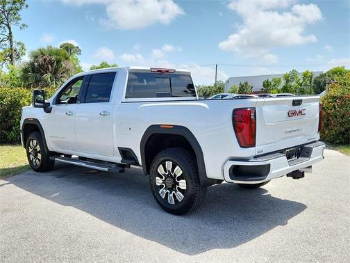 2025 GMC Sierra 2500 Denali