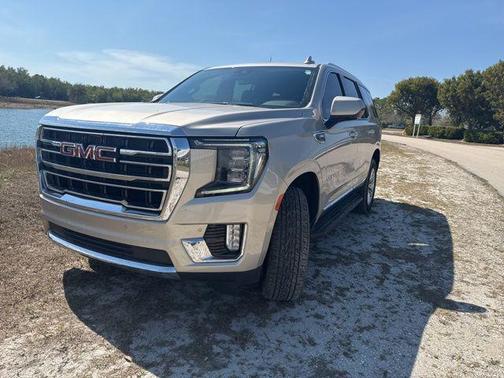 2024 GMC Yukon SLT