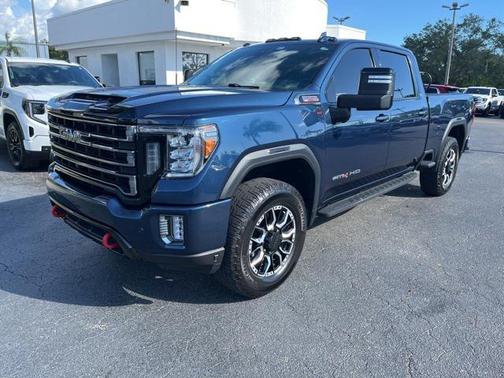 2023 GMC Sierra 2500 AT4
