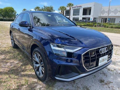 Navarra Blue Metallic 2020 Audi Q8 55 Premium Plus