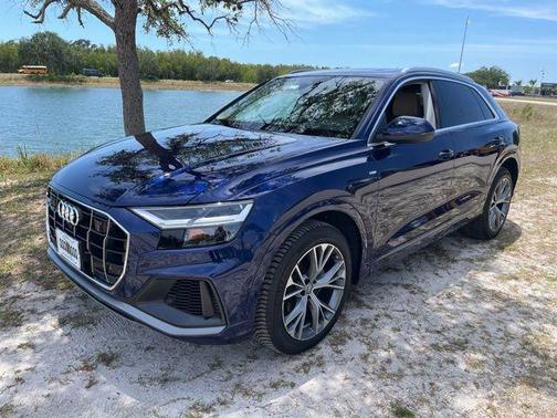 Navarra Blue Metallic 2020 Audi Q8 55 Premium Plus