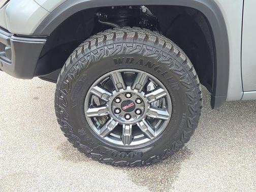 Sterling Metallic 2026 GMC Sierra 1500 AT4X