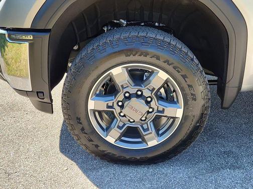 2026 GMC Sierra 2500 SLT