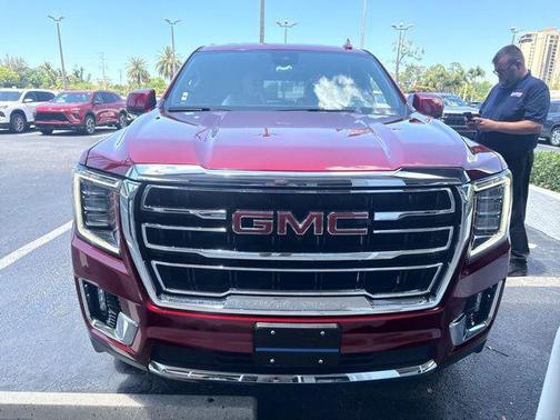 Volcanic Red Tintcoat 2024 GMC Yukon SLT