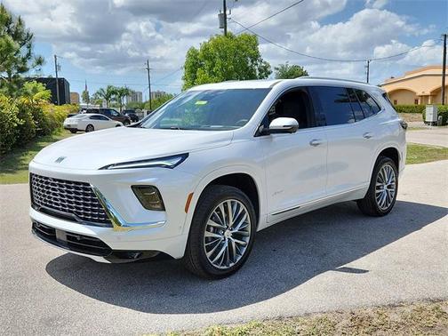 2025 Buick Enclave Avenir FWD