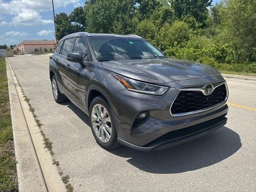 2021 Toyota Highlander Limited