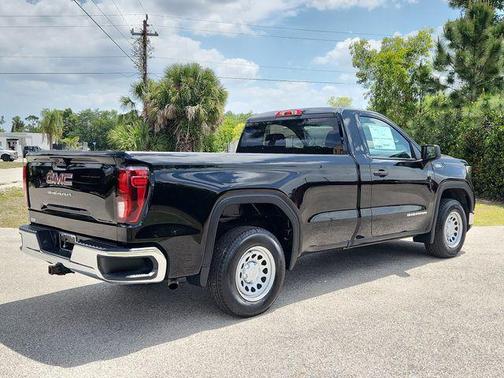 Onyx Black 2026 GMC Sierra 1500 Pro