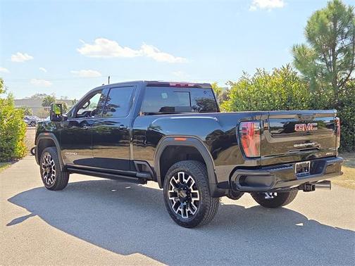 2026 GMC Sierra 2500 AT4