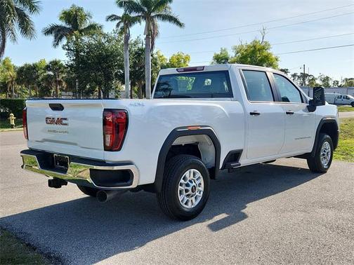 2025 GMC Sierra 2500 Base