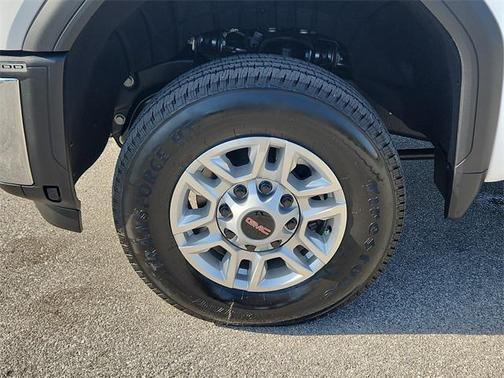 2025 GMC Sierra 2500 Base