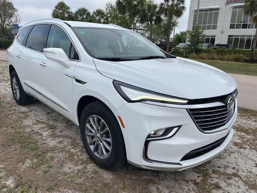 Summit White 2024 Buick Enclave Essence FWD