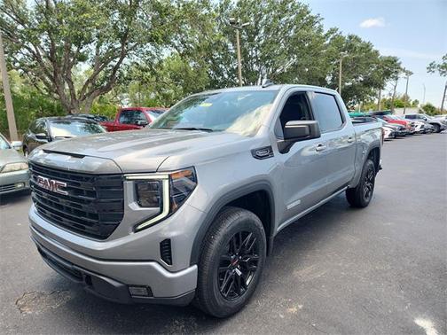2025 GMC Sierra 1500 Elevation